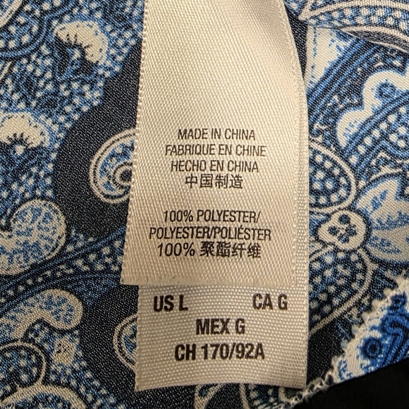 Juicy Couture Blue Paisley Sleeveless Blouse Tie Neck High Low Hem Size Large - Picture 5 of 8